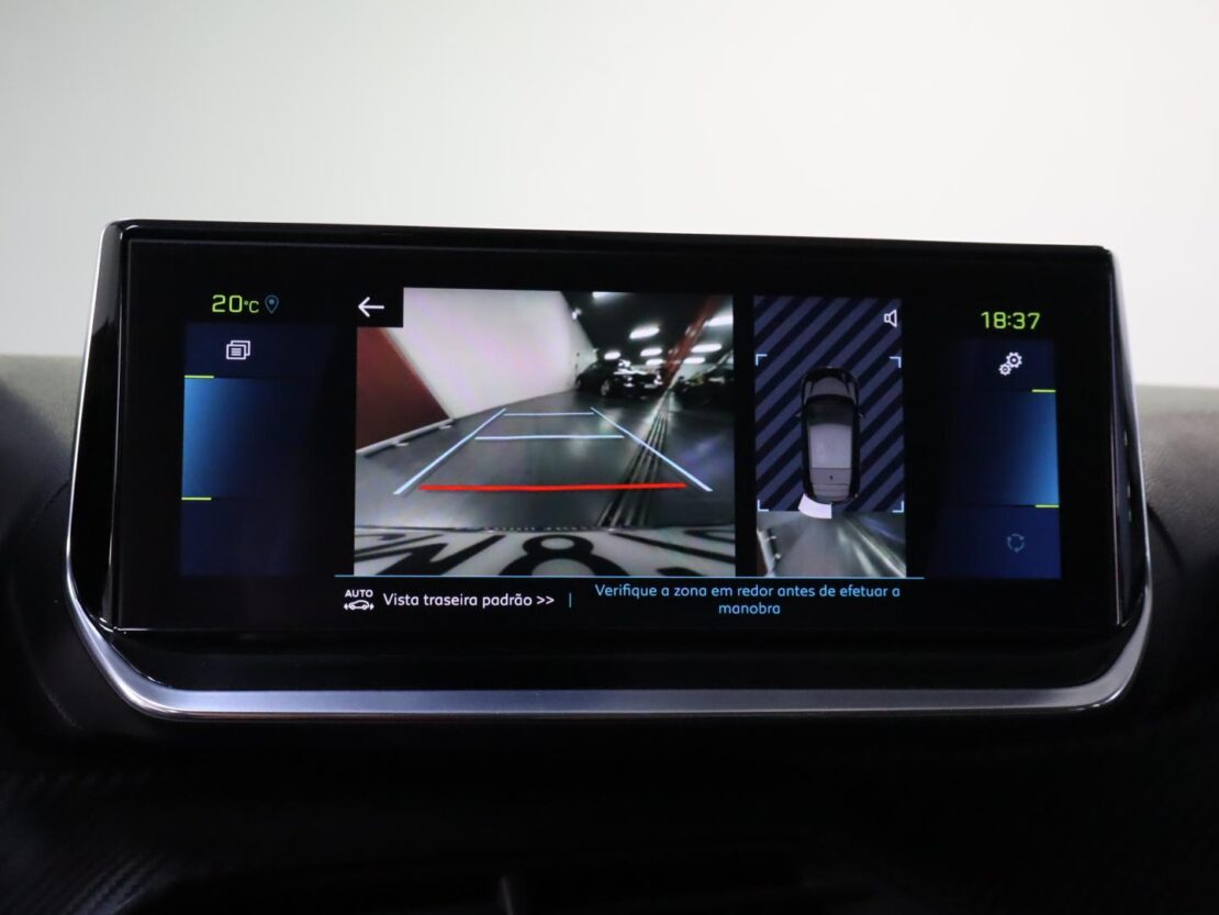 Peugeot e-208 Allure Versão Eléctrica 13