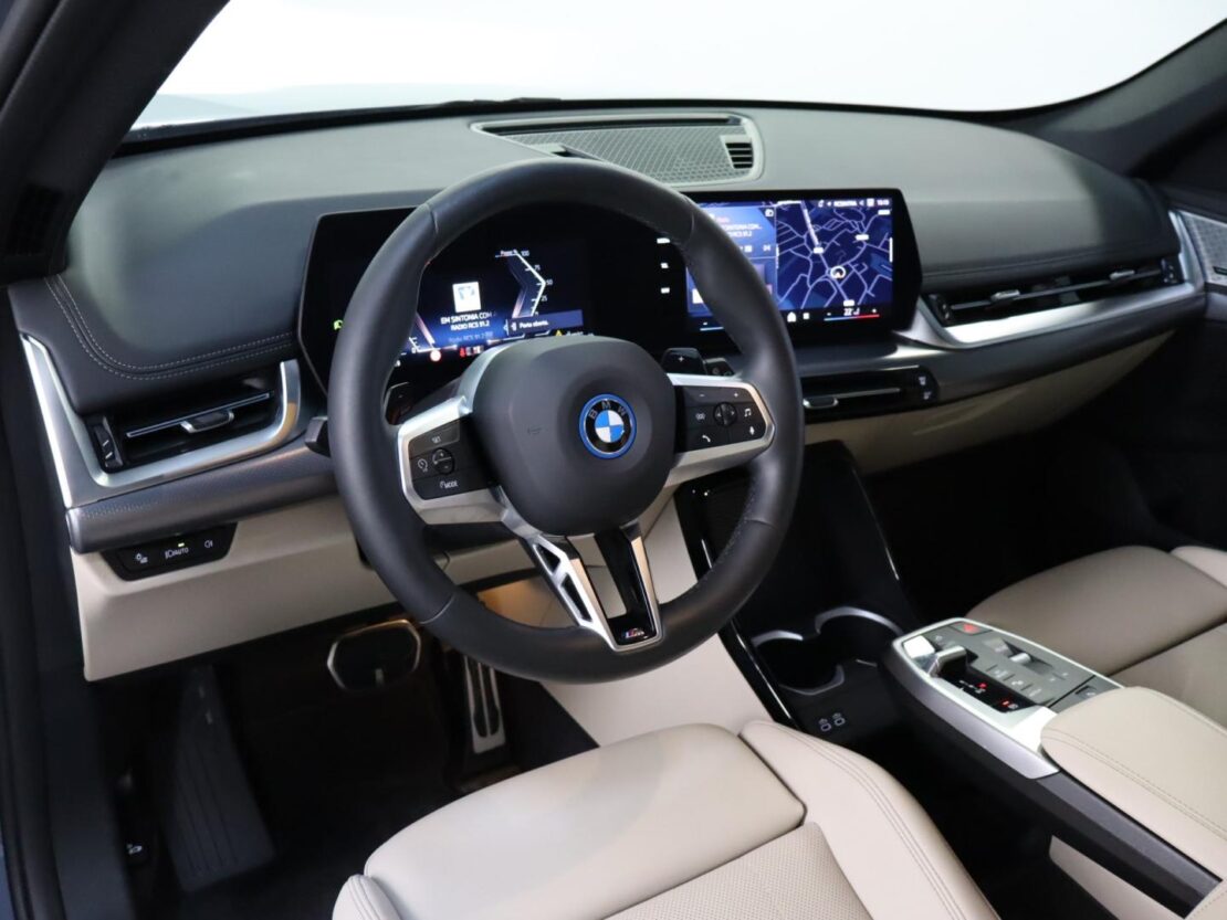 BMW X1 xDrive25e Pack Desportivo M 8