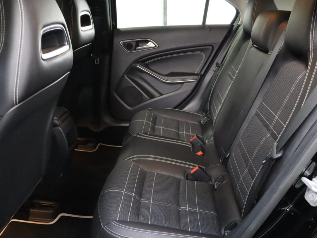 Mercedes Benz Classe A 180d  CDi Style 7