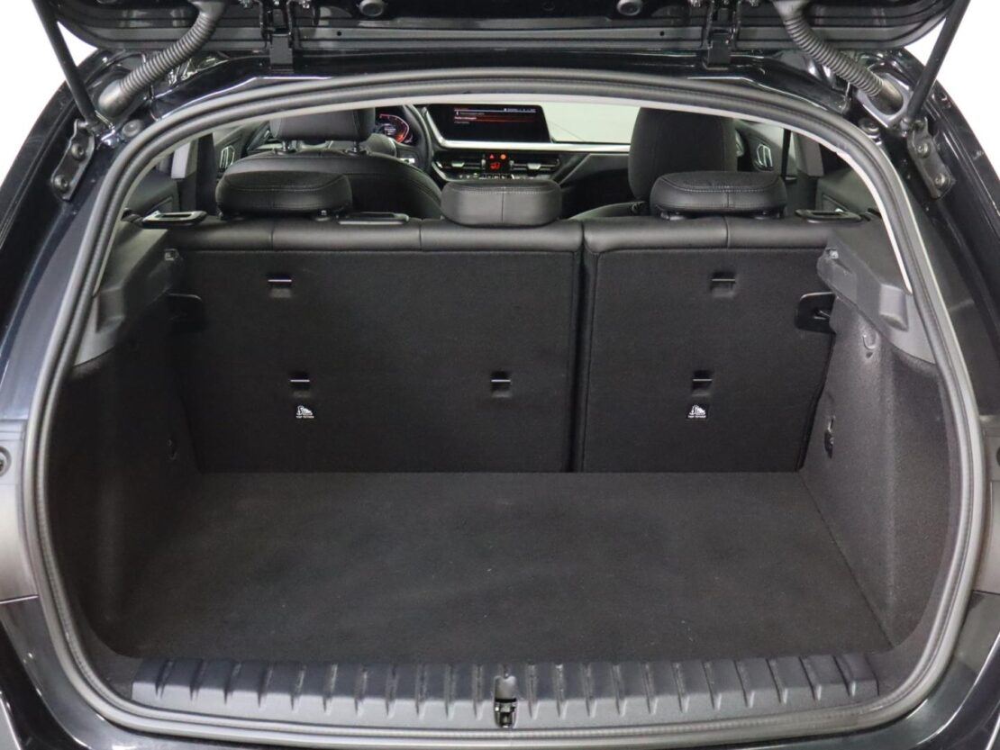 BMW Serie 1 116 d Line Sport Auto 23