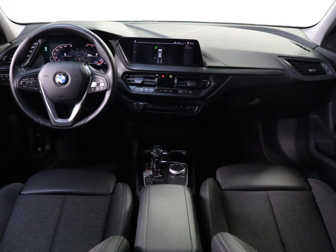 BMW Serie 1 116 d Line Sport Auto 9